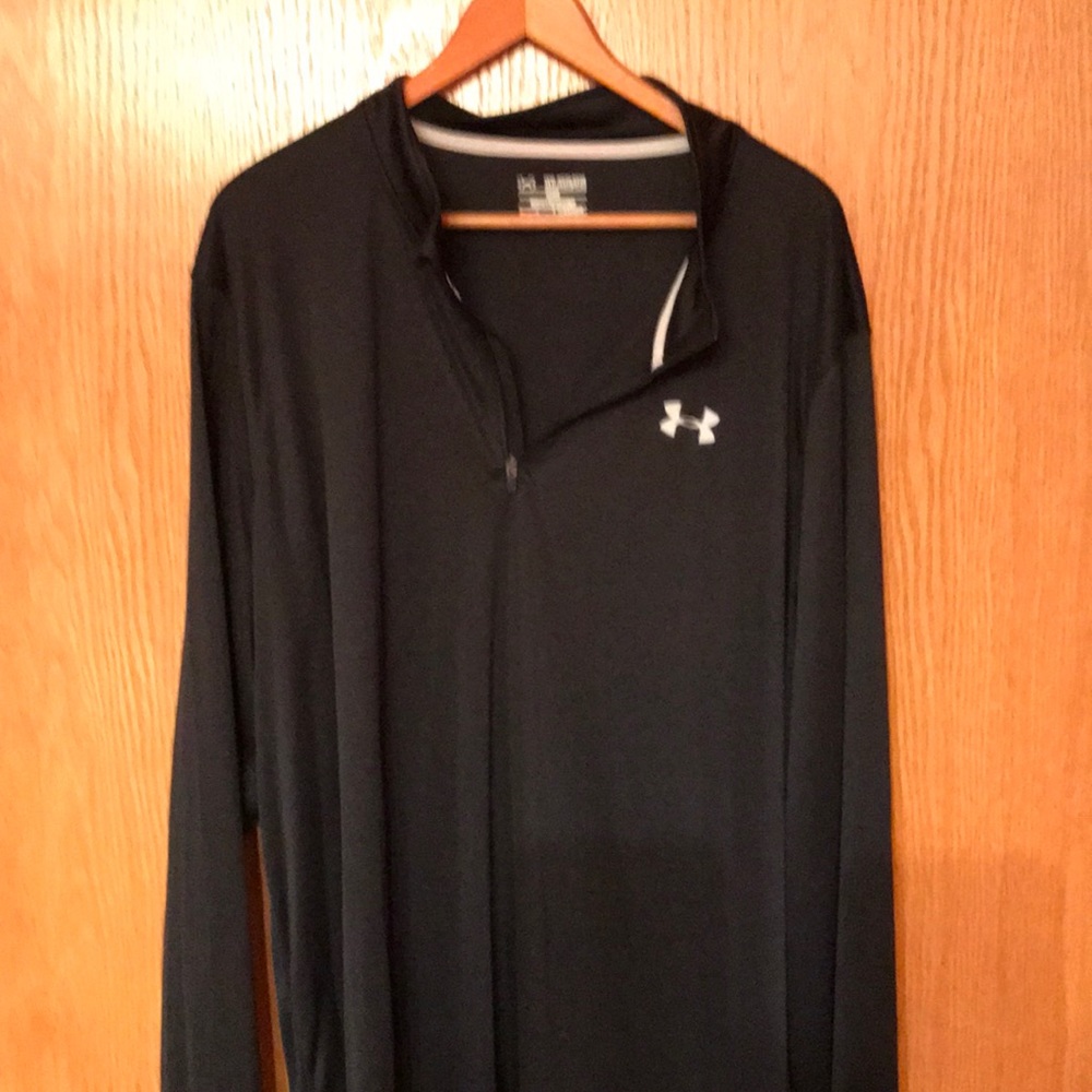 Pull over black underamour!